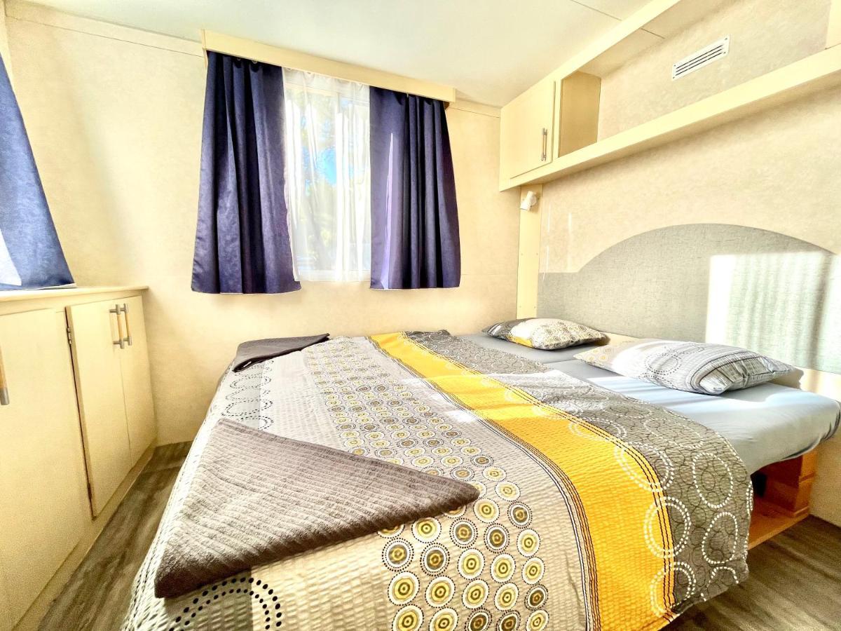 Mobilehome Adams Glamping - Camp Adriatic Primosten Exterior photo